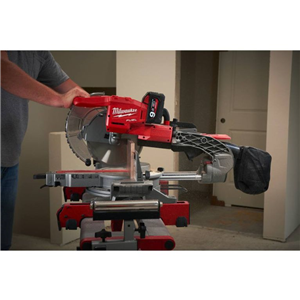 MM UKOŚNICA FUEL Z POSUWEM M18 FMS254-0