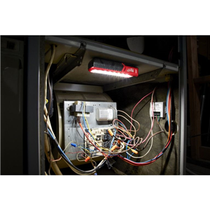 MM KIESZONKOWA LATARKA USB 445lm L4 FL-201