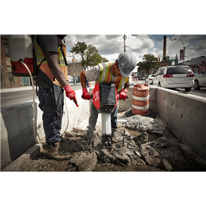 MM MŁOT WYBURZENIOWY FUEL MXF DH2528H-602