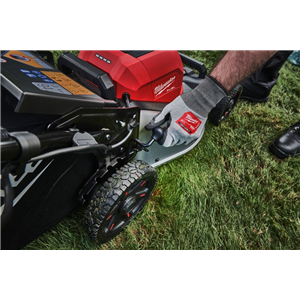 MM KOSIARKA Z NAPĘDEM 46cm M18 F2LM46-0